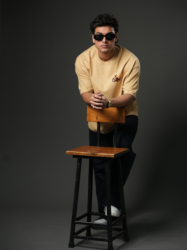 Plain Beige Oversized T-shirt - Baggymonk