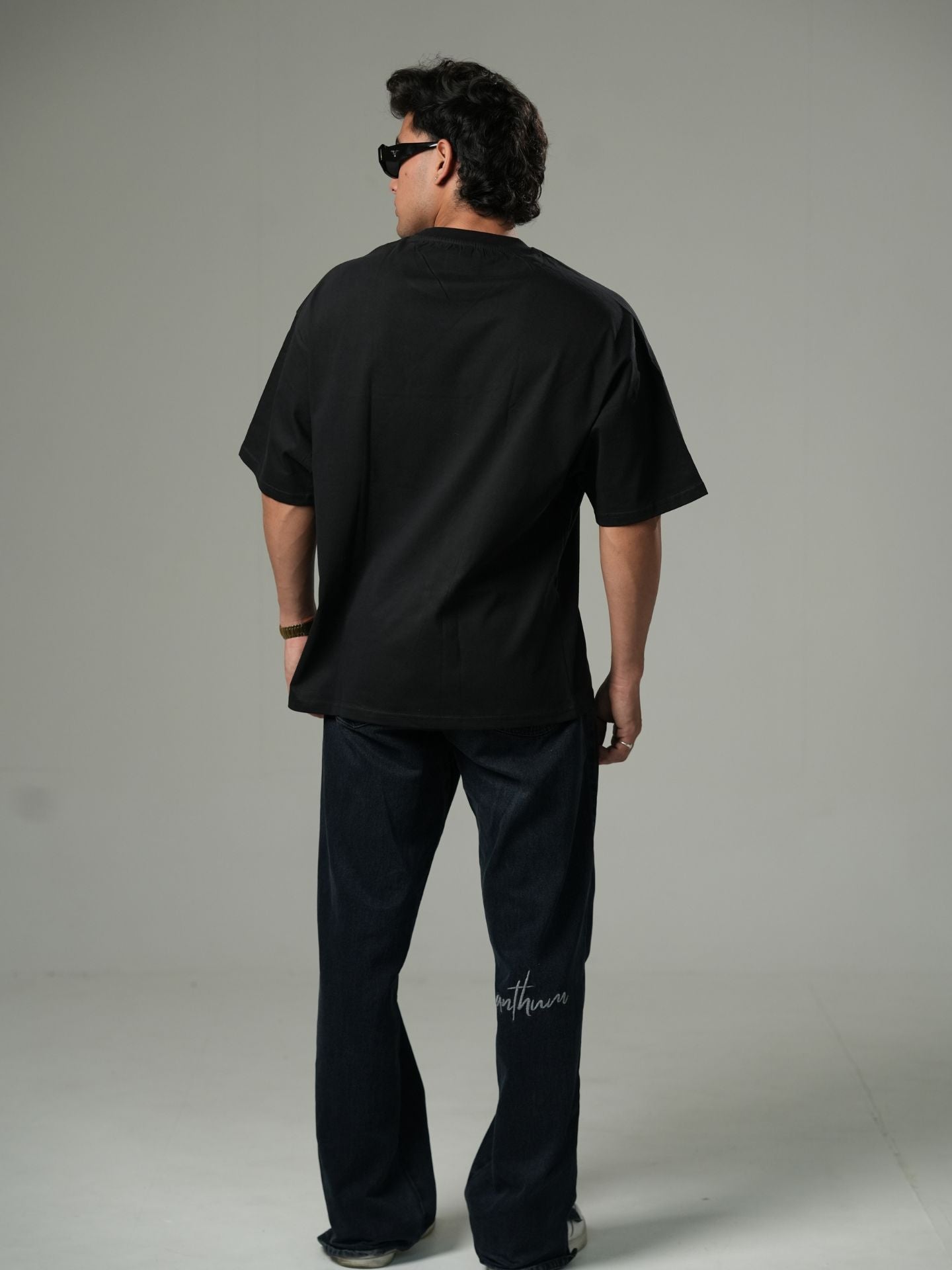 Plain Black Oversized T -shirt - Baggymonk