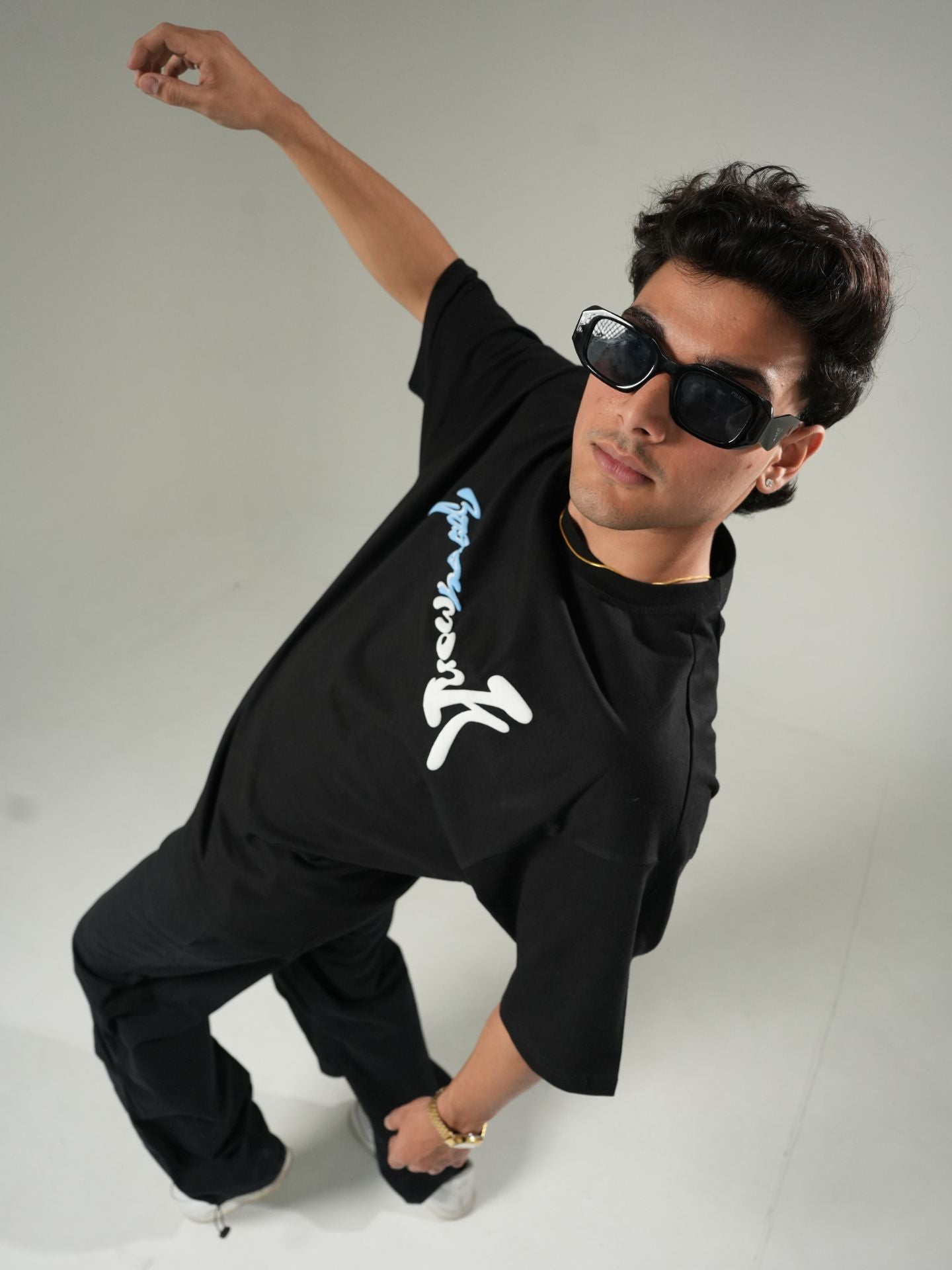 Dream Beyond |screen &puff design| Oversized T-shirt - Baggymonk