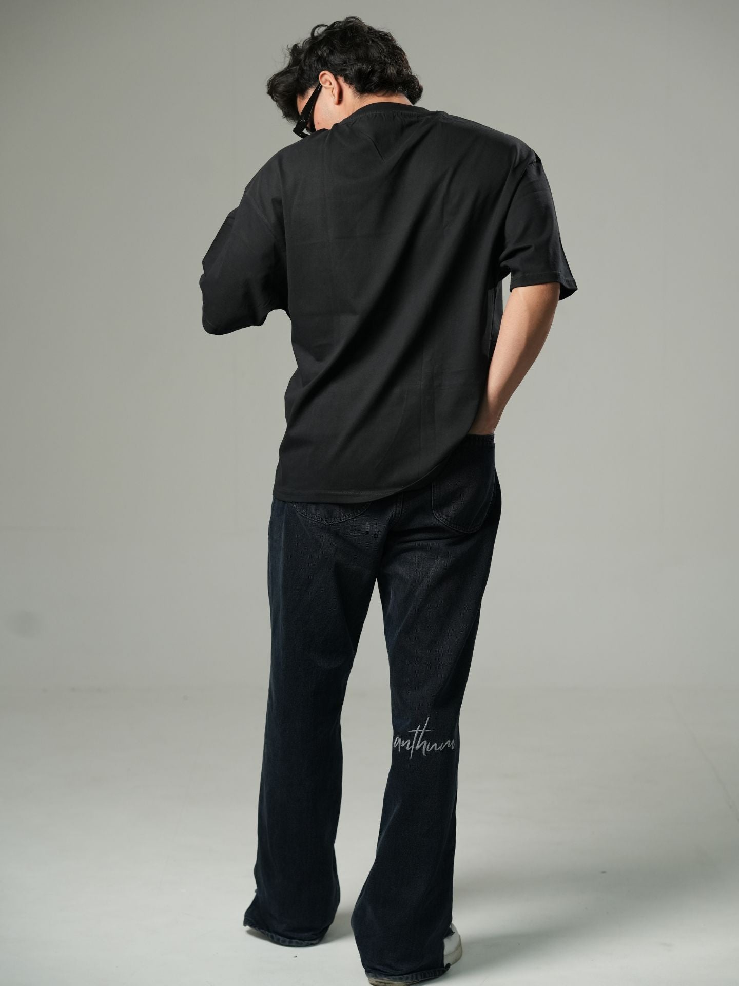 Plain Black Oversized T -shirt - Baggymonk