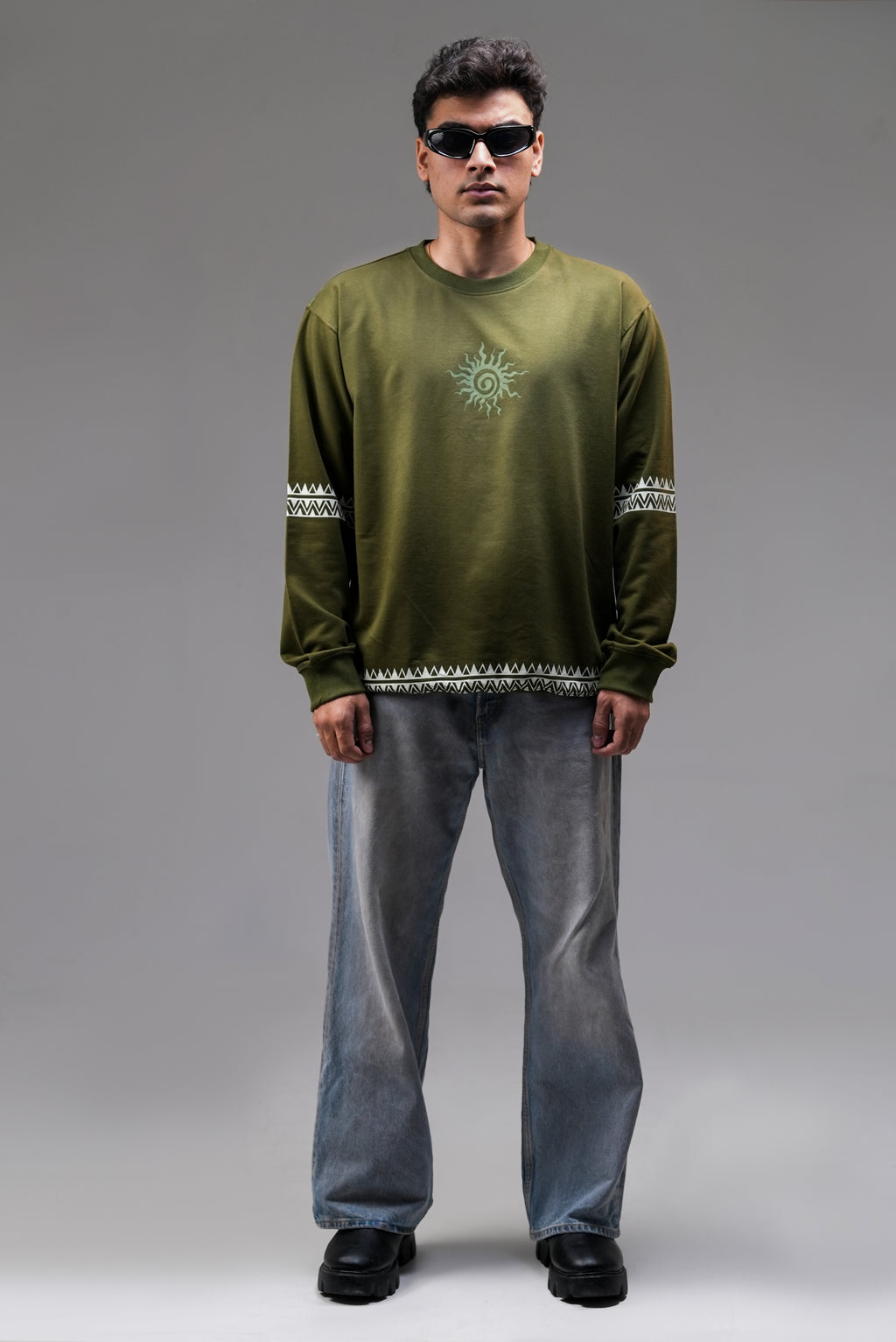 The Circle of Light | Oversized Sweatshirt